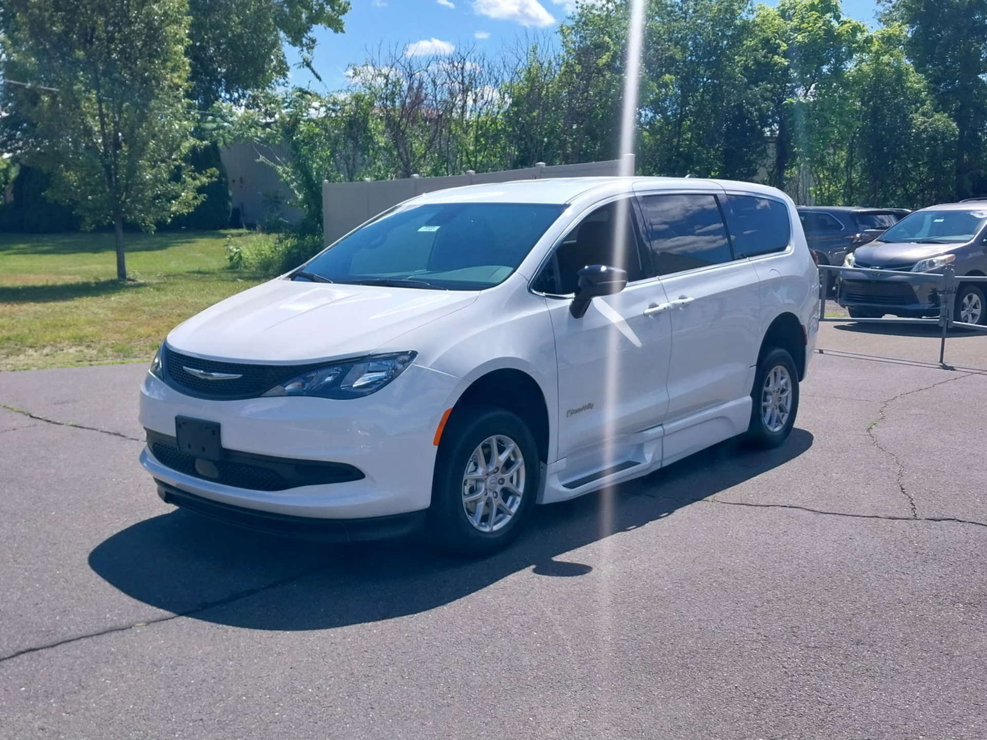 2026 Chrysler Voyager