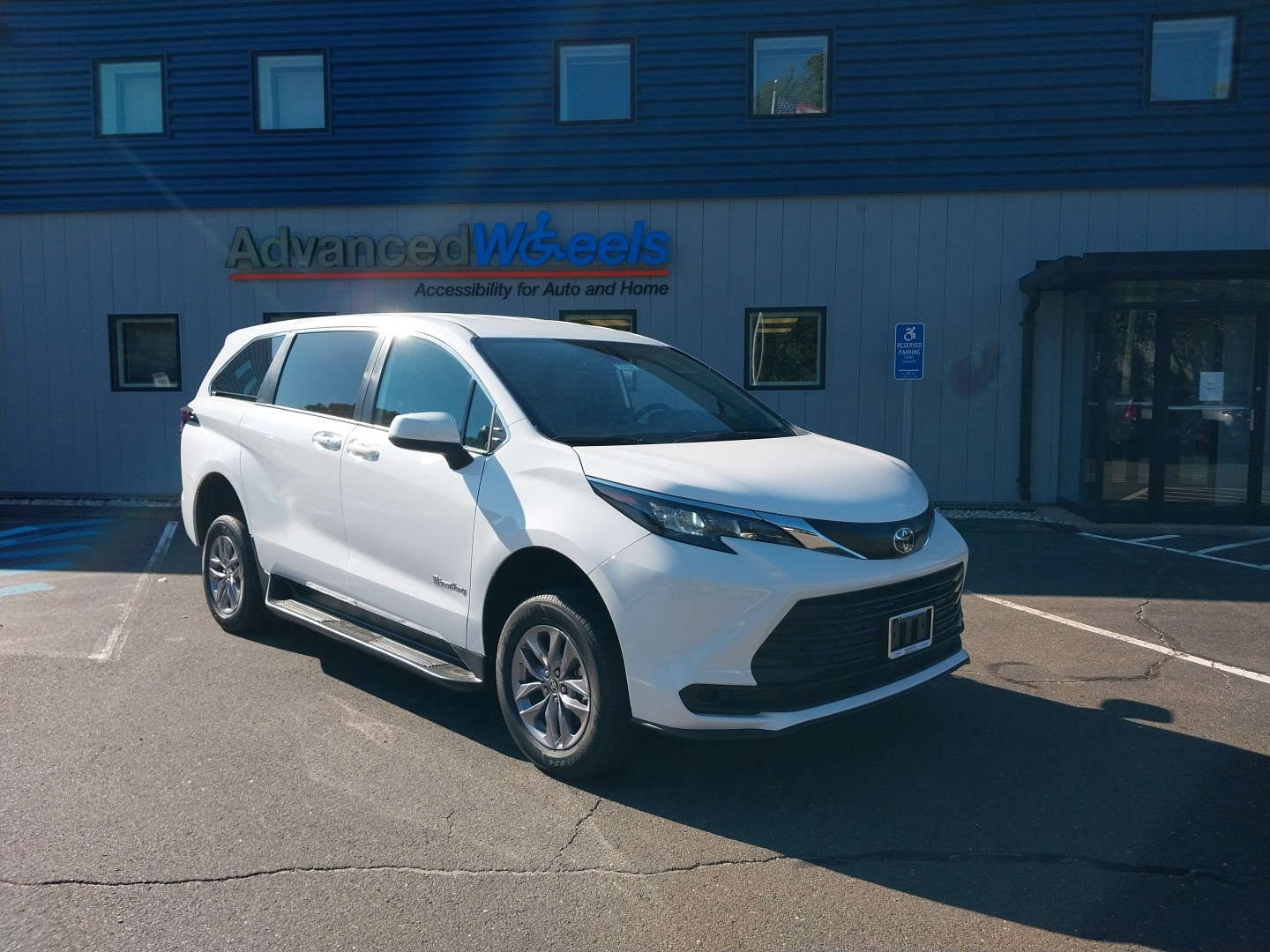 2026 Toyota Sienna LE